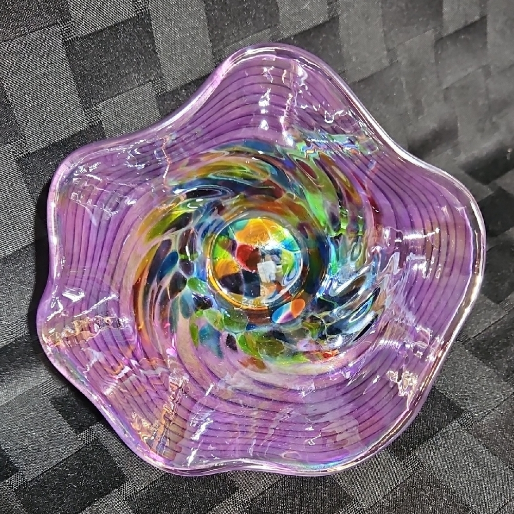 Glass Eye Studio Handblown Iridescent Ruffle Wave Confetti Swirl Bowl Signed